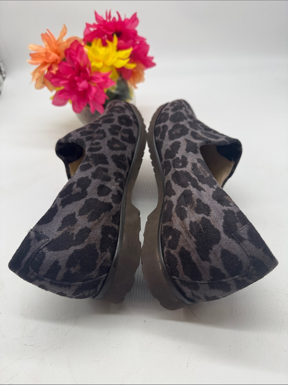 Taryn Rose Jaden Gray and Black Leopard Slip-On Flats Size 11 BFL10166B - Picture 4 of 7